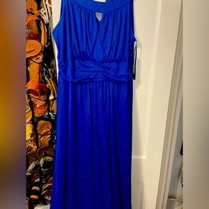 Royal blue formal dress. Never worn. Xlg